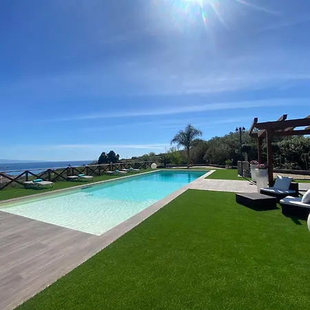 Da Campo 지아르디니낙소스