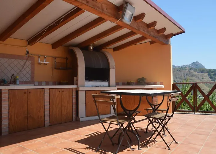 Villa Da Campo Giardini Naxos