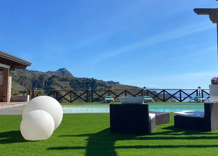 Villa Da Campo Giardini Naxos